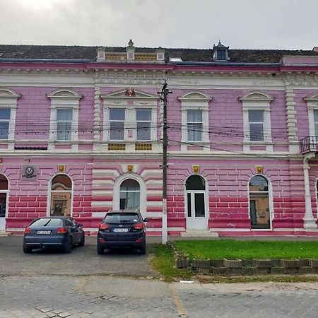 Hotel Marion Dumbraveni  Exterior foto