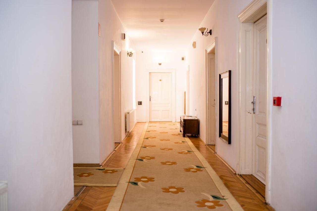 Hotel Marion Dumbraveni  Exterior foto